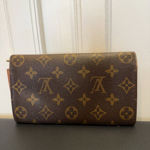 Authentic Louis Vuitton Portefeuil Sara Bi-fold Long Mono Wallet COA incl. - Picture 2 of 10